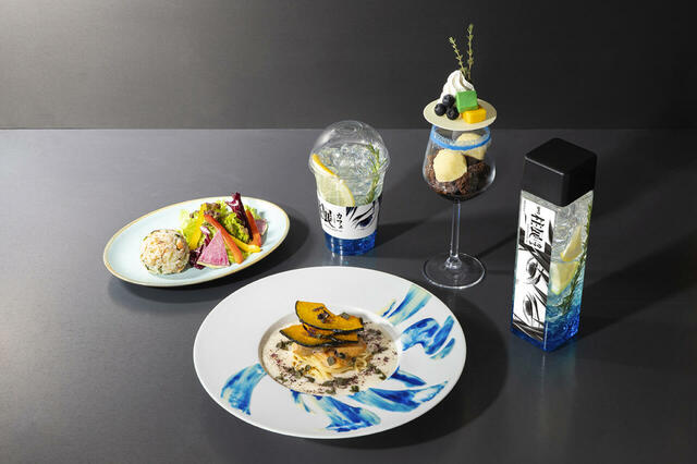 「【水柱】 冨岡義勇」＜期間：2024年11月2日～2025年3月2日（予定）＞【鬼滅の刃「柱展カフェ」開催！9人の“柱”にフォーカスしたメニューが勢揃い！名言入り特典グッズも！】