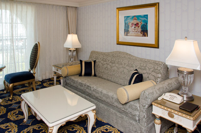 東京ディズニーランドホテル「ディズニーシンデレラルーム」©Disney