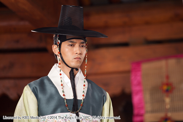 『王の顔』 Licensed by KBS Media Ltd. © 2014 The King's Face SPC. All rights reserved.