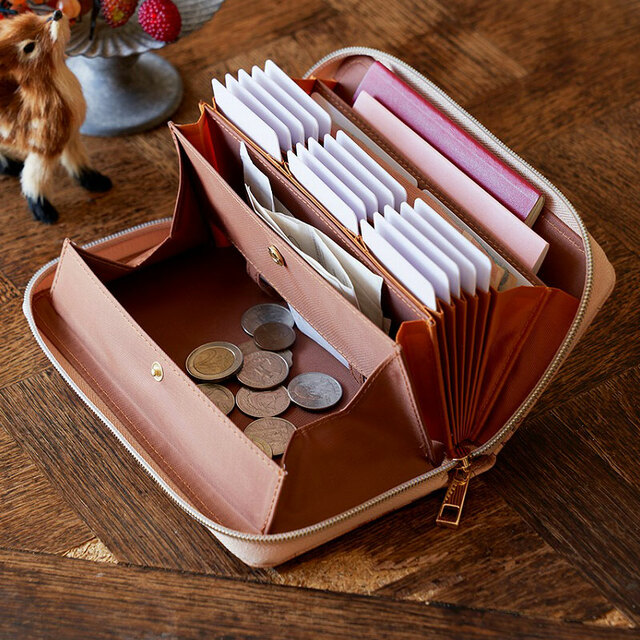 カードがたくさん入る！