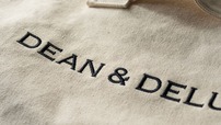【DEAN & DELUCA「ワイングロサリーバッグ」】刺繍のロゴが上品