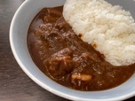 【カルディオリジナル スパイシービーフカレー】ビーフがふんだんに使われた贅沢なカレーです