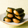 「風味豊かな有明海苔のいそべ餅カップ入」129円（税込）