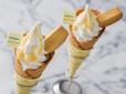 スペシャルソフトクリーム(チーズクリーム&レモン) 600円|東京ディズニーランド「アイスクリームコーン」