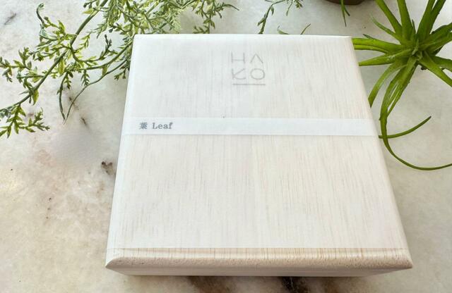 【葉っぱのお香 HAKO】桐箱入りでセンスのいいギフトとしてもおすすめ
