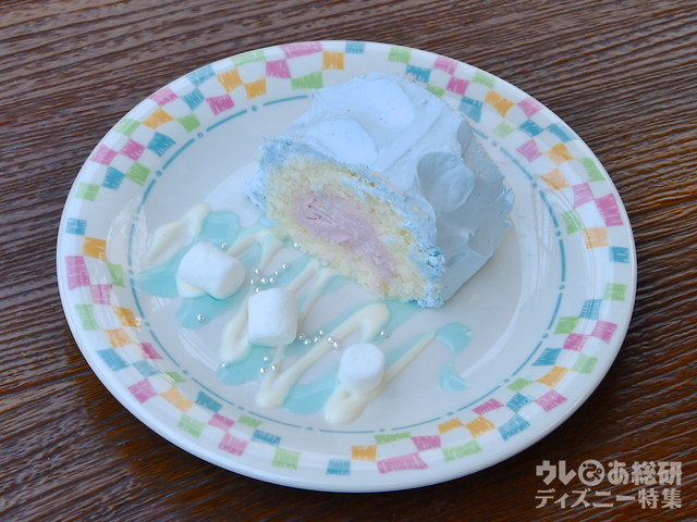 グランマ・サラのキッチン スペシャルセット「ストロベリームースのロールケーキ」