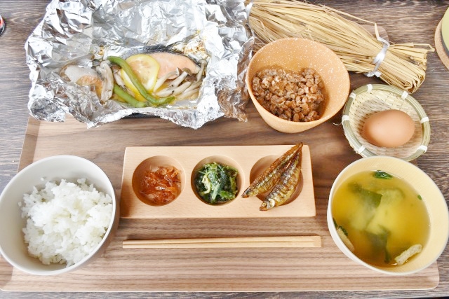 霞ヶ浦が近いので、川エビやワカサギの佃煮も味わえる