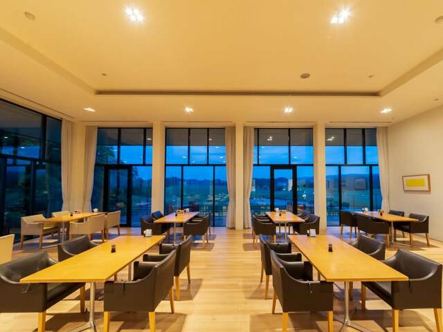 【GLAMPROOK FUTTSU BRISTOL HILL】レストラン「FARM AKIRA」