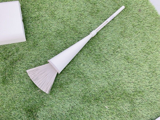 【カインズ 立つほうき】大きなゴミも小さなゴミも掃き入れられます