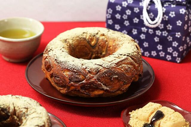 「マジカル桔梗信玄餅リング」880円（税込）/ SSサイズ480円（税込）