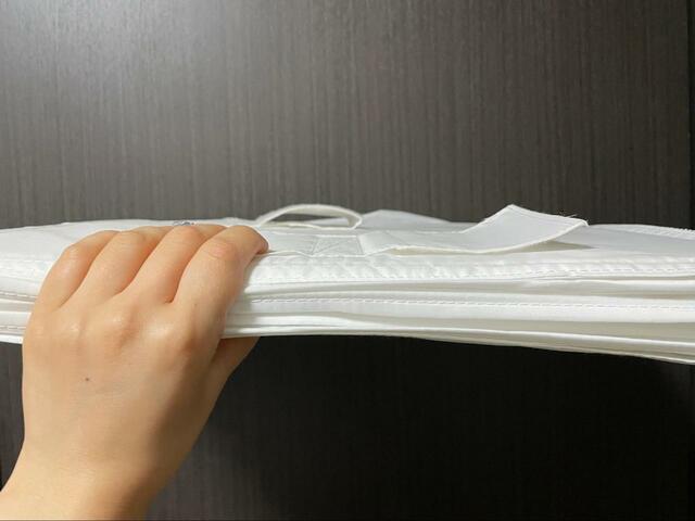 【IKEA SKUBB スクッブ ハンギング収納 6段】厚さはわずか3cmほど!本当にここに15個のバッグが入るのか