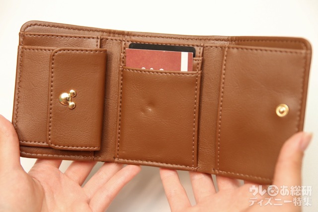 Disney MICKEY MOUSE 三つ折り財布BOOK BROWN