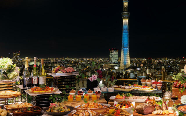 「スカイグリルブッフェ 武藏」【「高知の真鯛の藁焼き」や「クリスマスメニュー」も登場!浅草ビューホテルで約100種類の多彩な料理と絶景を味わうブッフェ!】