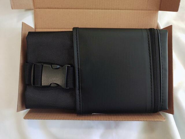 コンパクトに折りたたまれていた