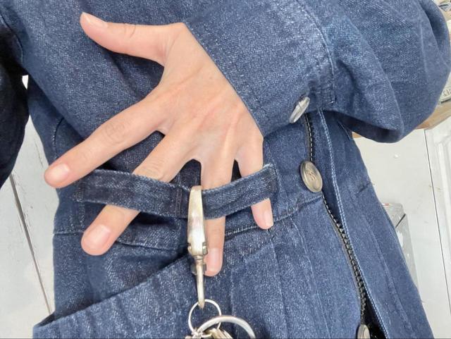 【ワークマン　コットンキャンパー】大人用には引っ掛けるカラビナループが3箇所も！