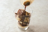 「ティラミスアフォガートパフェ」　PRIME FIVE TULLY'S COFFEE 新宿サザンテラス店　イメージ