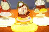 【すみっコぐらしカフェ~喫茶すみっコでチョコレートフェア~】「アクリルスタンド」(とんかつ)990円