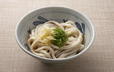 ぶっかけうどん（280円）も3玉までうどん増量可能！