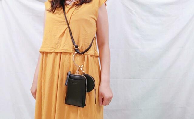 イエロー×黒でオシャレコーデを考案