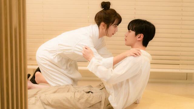 『私は堂々とシンデレラを夢見る』 U-NEXTにて独占配信中