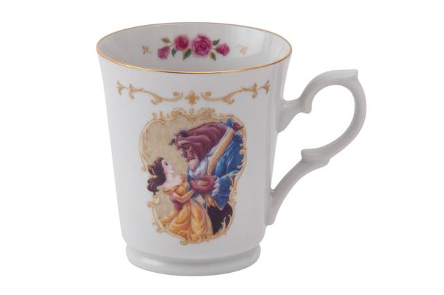 マグ 1500円|直径約8.5×高さ約9.5cm|東京ディズニーリゾート・アプリ、ギャグファクトリー/ファイブ・アンド・ダイム