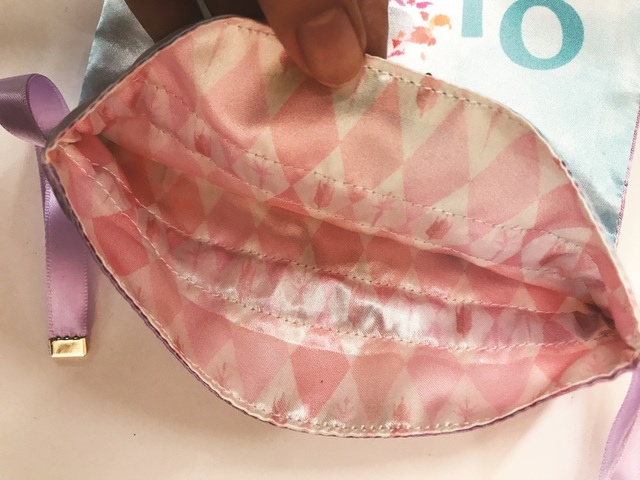 リボン巾着（中）｜1,100円