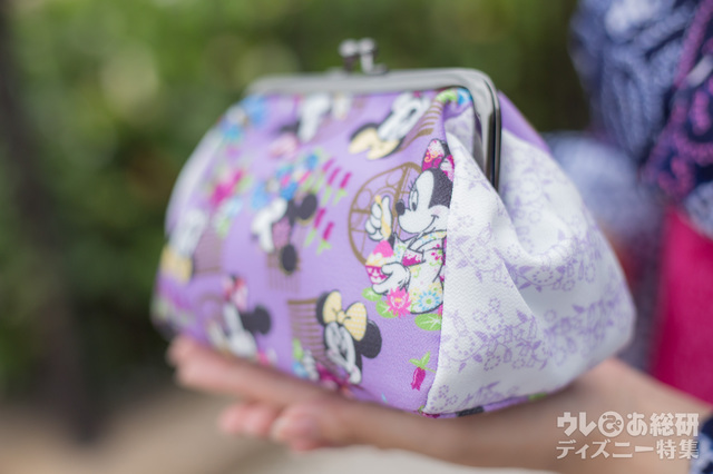 ポーチ ￥2,000 サイズ：高さ約11.5×幅約16×マチ約8ｃｍ