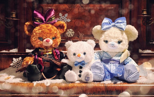 （左から）ハイリ 9,000円/コーシュ 2,500円/ スノー 9,000円