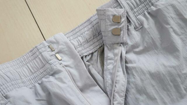 【ワークマン リペアテック(R)超軽量×遮熱シェフパンツ】フックを使わなくても着脱可能です