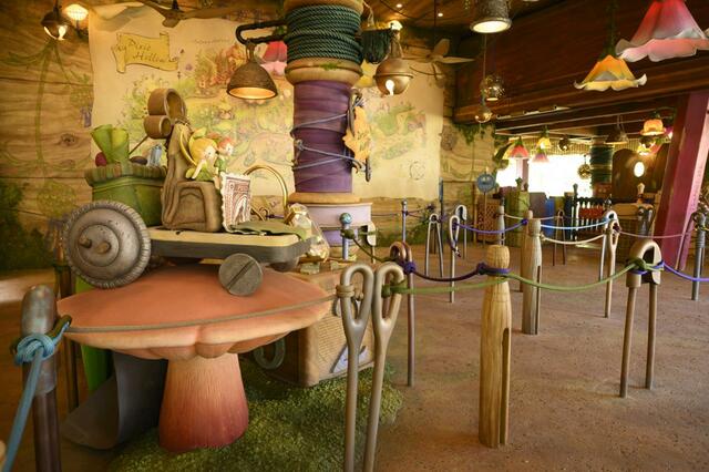 東京ディズニーシー「ファンタジースプリングス」内「フェアリー・ティンカーベルのビジーバギー」