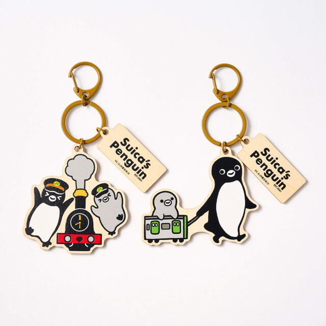 Suicaのペンギン 2連ウッドキーホルダー／各1,100円（税込）