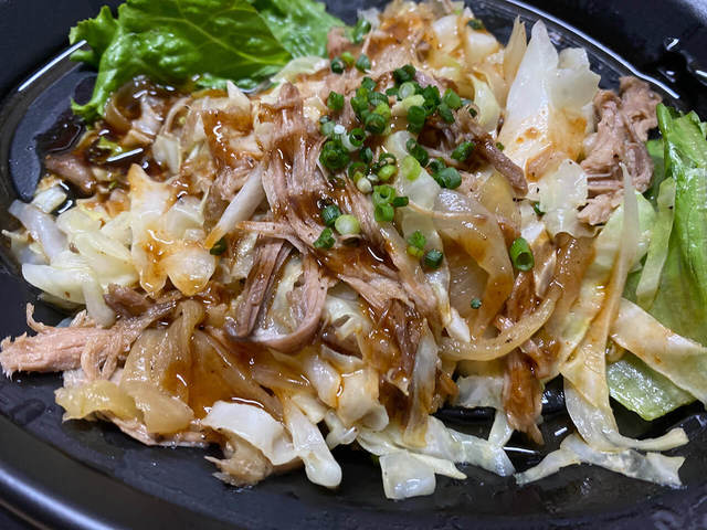 Eggs 'n Things　カルアポーク＆キャベッジ（BBQ）　￥750