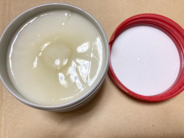 【ドン・キホーテ】フィーノ プレミアムタッチ浸透美容液ヘアマスク 698円（税抜）／芯まで潤うインバスタイプ