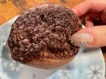【セブン−イレブン 苺クリームのチョコっとリラックシュー】生地にもちもち感があります