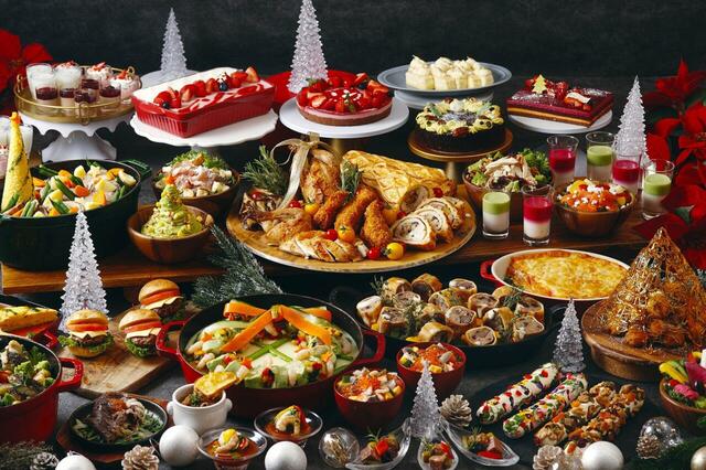 「CHEF’S GIFT クリスマスランチ&ディナーブッフェ」<期間:2025年11月10日~12月25日>【インターコンチネンタル 東京ベイで“ローストチキン”や“ターキーのパイ包み”が楽しめる「CHEF’S GIFT クリスマスランチ&ディナーブッフェ」開催!】