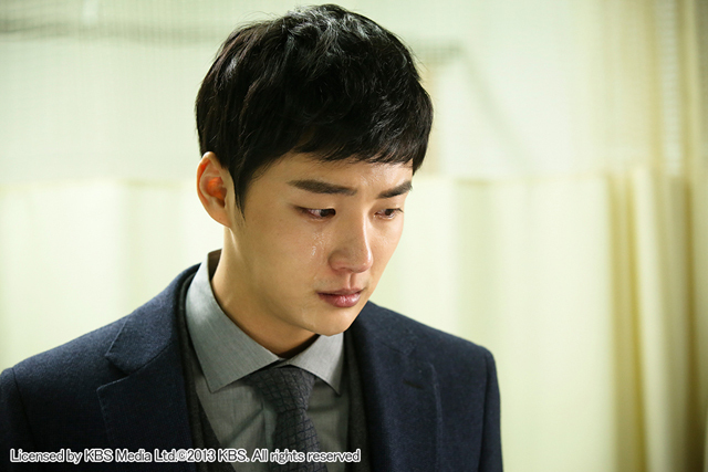 『総理と私』　Licensed by KBS Media Ltd. ©2013 KBS. All rights reserved