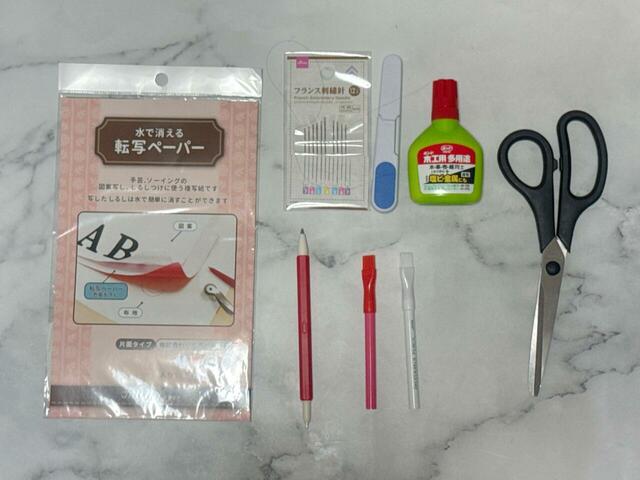 使用した道具。写真にはありませんが、眉バサミもあると便利です！