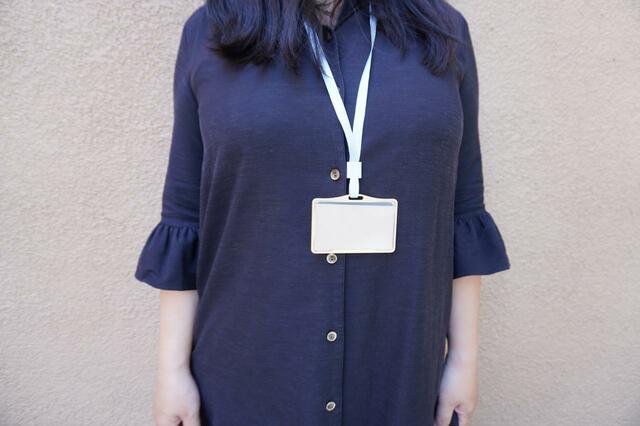 社員証や入館証としても使える