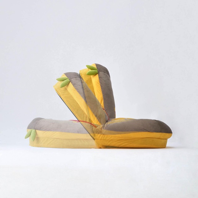 3WAYでくつろげる!クッション付きふかふかビッグ座椅子(選べるキャラクター)|¥32,800 (税込)