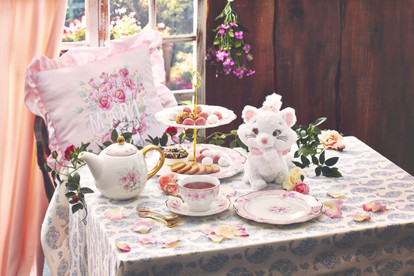 これはニャンともエレガント! 『おしゃれキャット』マリー新作が