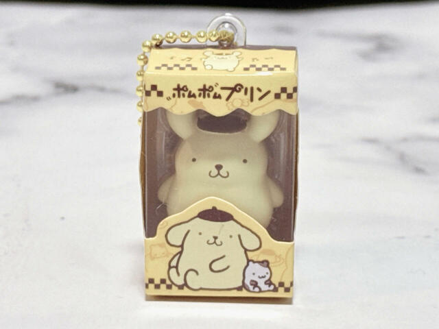 ぽっちゃりしたフォルムがかわいいプリンのフィギュア!