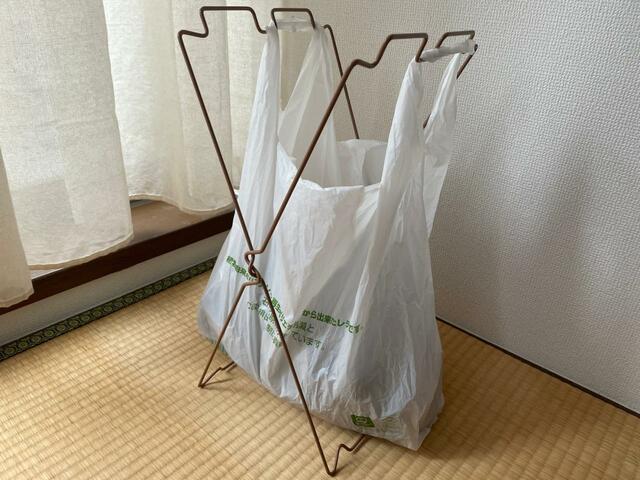 【ダイソー ワイヤーダストラック】沢山入れると干渉してしまうのが難点…