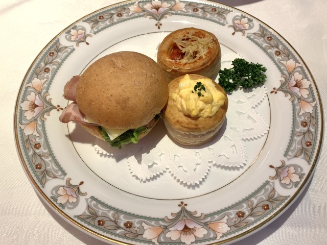 アフタヌーンティーの下段