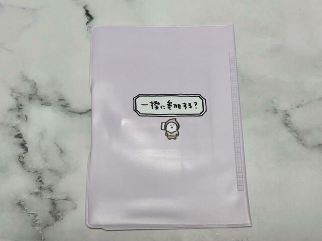 裏側にもゲームのキャラクターがデザインされています♪