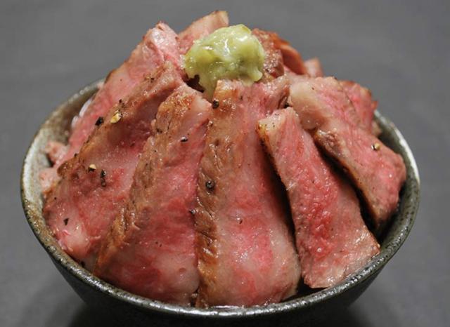 【肉フェス】宮崎⽜とろける⼤トロステーキ丼