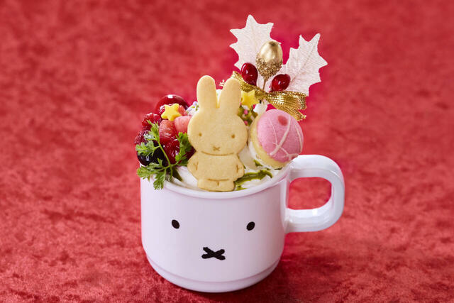 ミッフィーのホットチョコ 800円｜ハウステンボス ミッフィークリスマスグルメメニュー