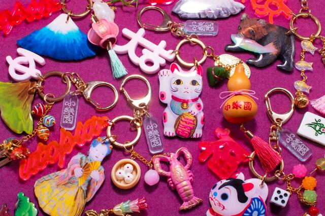 「OMIYAGE キーホルダー」＜¥6,600 ～ ¥6,930（税込）＞【Shorakuenʼ s The Utopian Hidden Mountains】