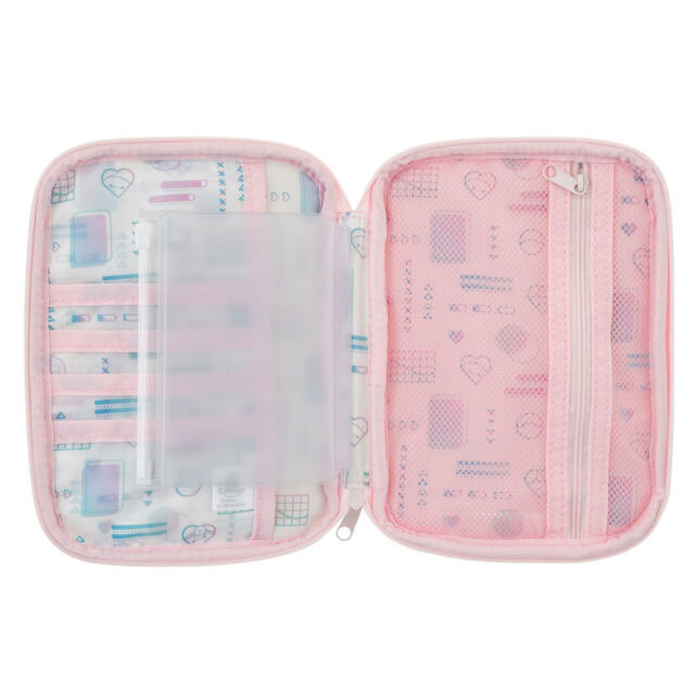 ベイマックス ポーチ CARE ROBOT BAYMAX 2,500円