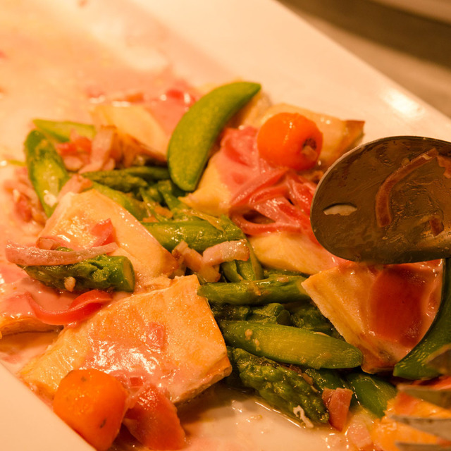 2016年「ディズニー・イースター」スペシャルブッフェ｜東京ディズニーランド「クリスタルパレス・レストラン」