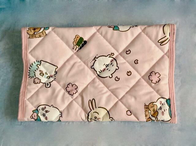 【アベイル】枕パッド（ちいかわ）／税込759円